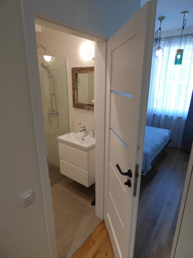 Apartament Swietojanska غدينيا المظهر الخارجي الصورة