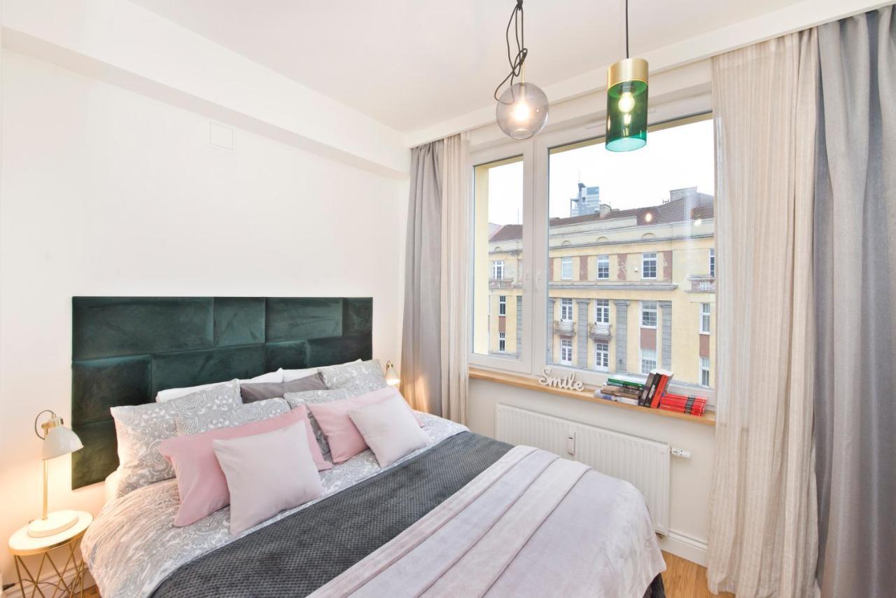 Apartament Swietojanska غدينيا المظهر الخارجي الصورة